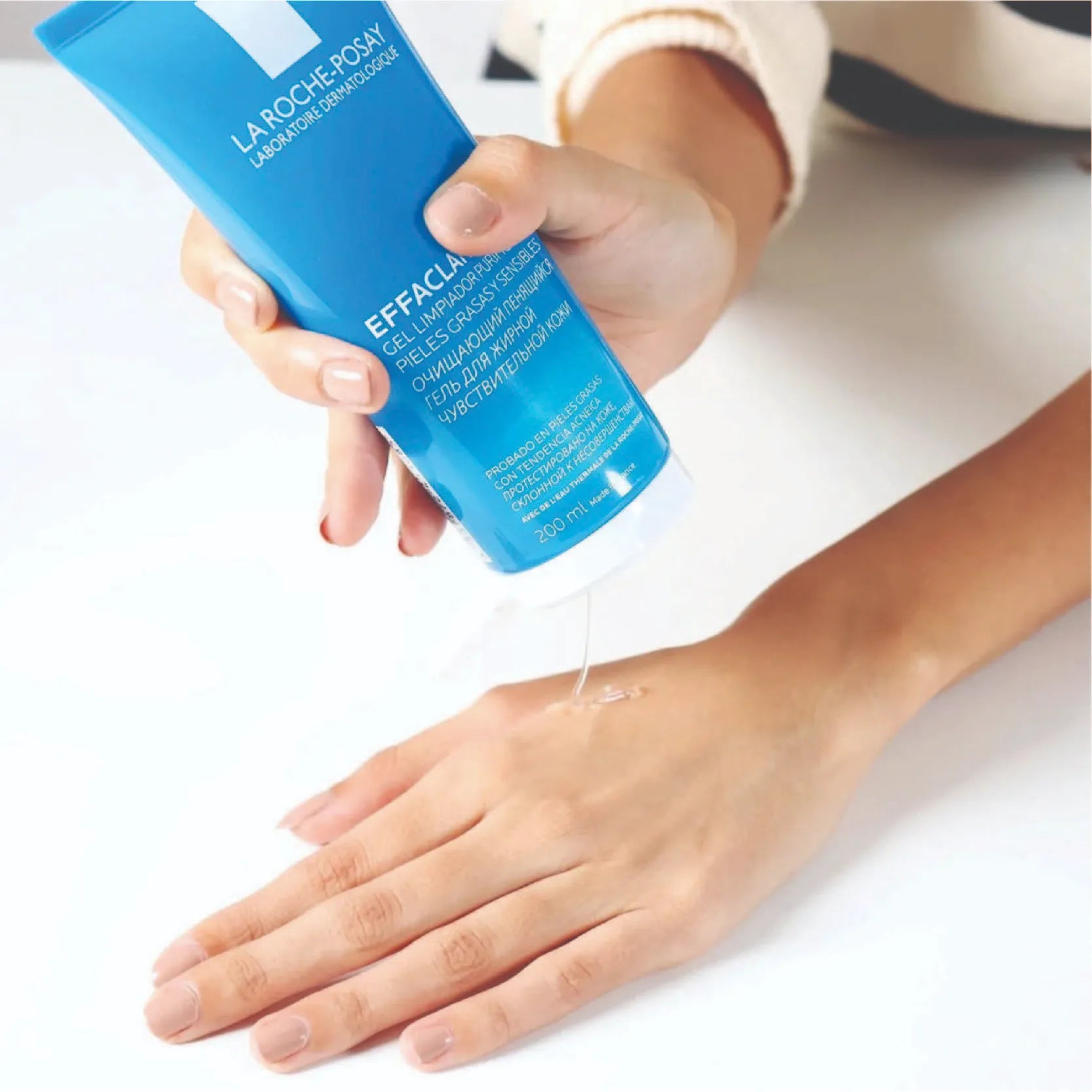 La Roche-Posay Foaming Gel Cleanser 200ml