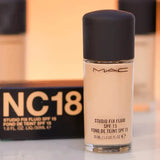 MAC Studio Fix Fluid Foundation NC18 SPF 15 30ml