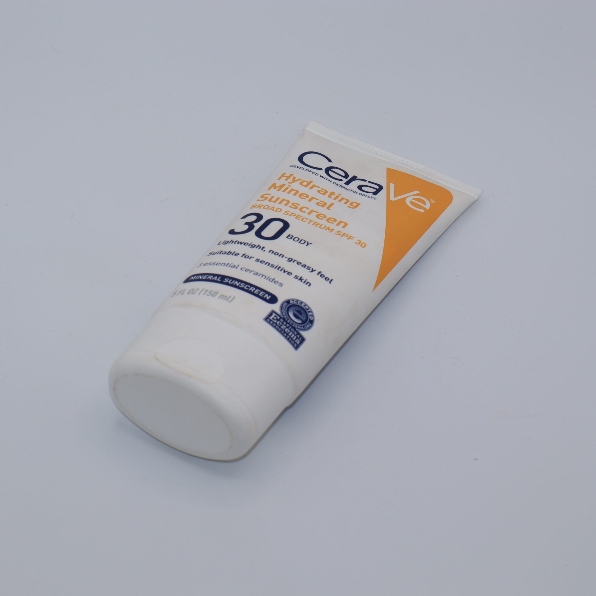 CeraVe Hydrating Mineral Sunscreen SPF 30 Body Lotion 150ml